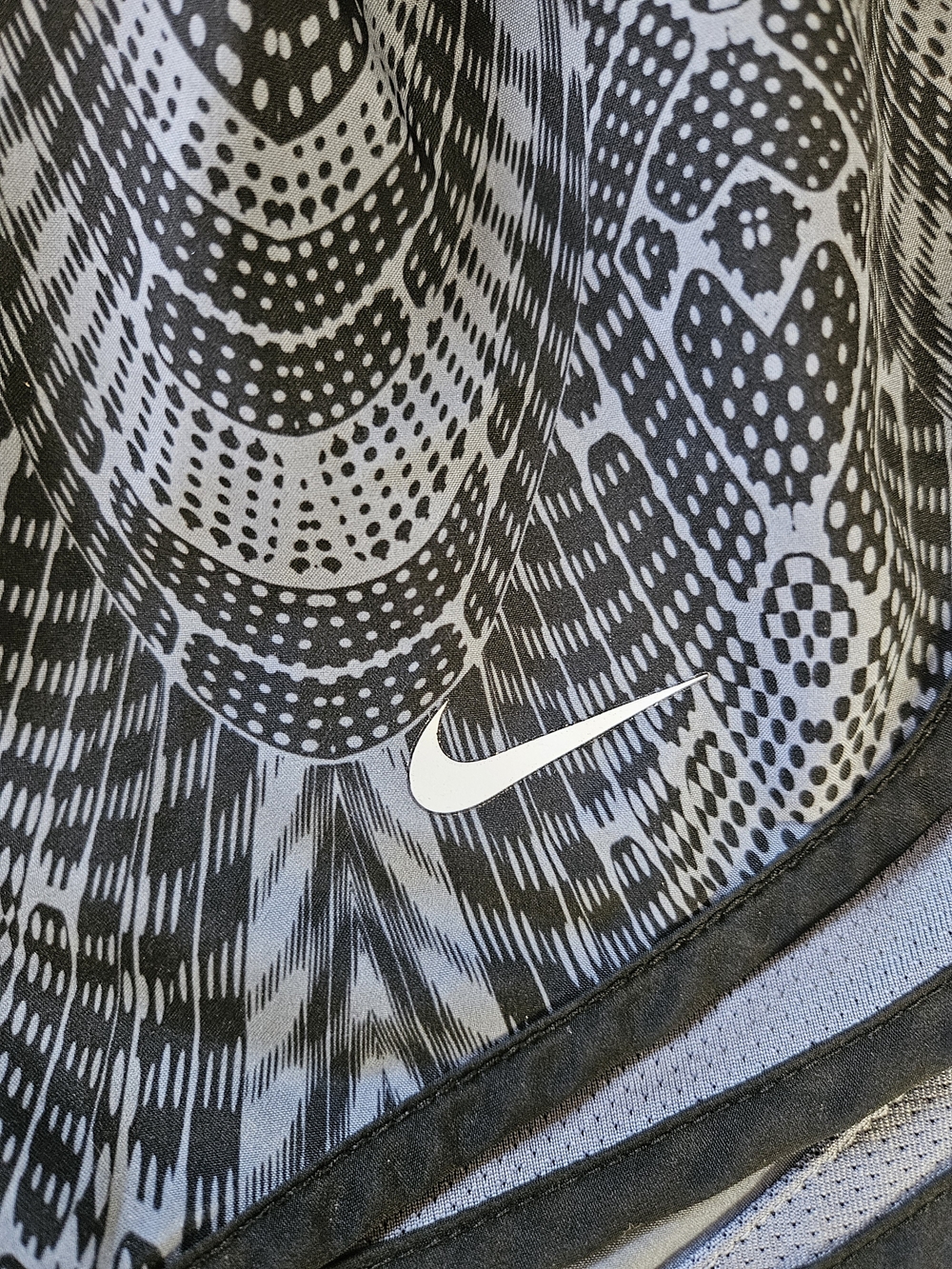 Nike Women’s Athletic Shorts - Picture 2 of 6